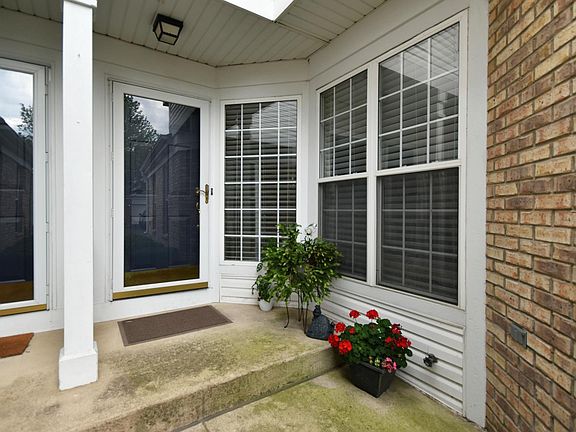 2nd image of 658 Citadel Dr