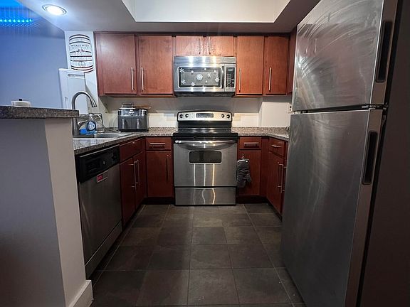 3rd image of 1735 Lake Ave APT 402