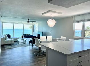 97 Sunset Dr APT 201, Sarasota, FL 34236