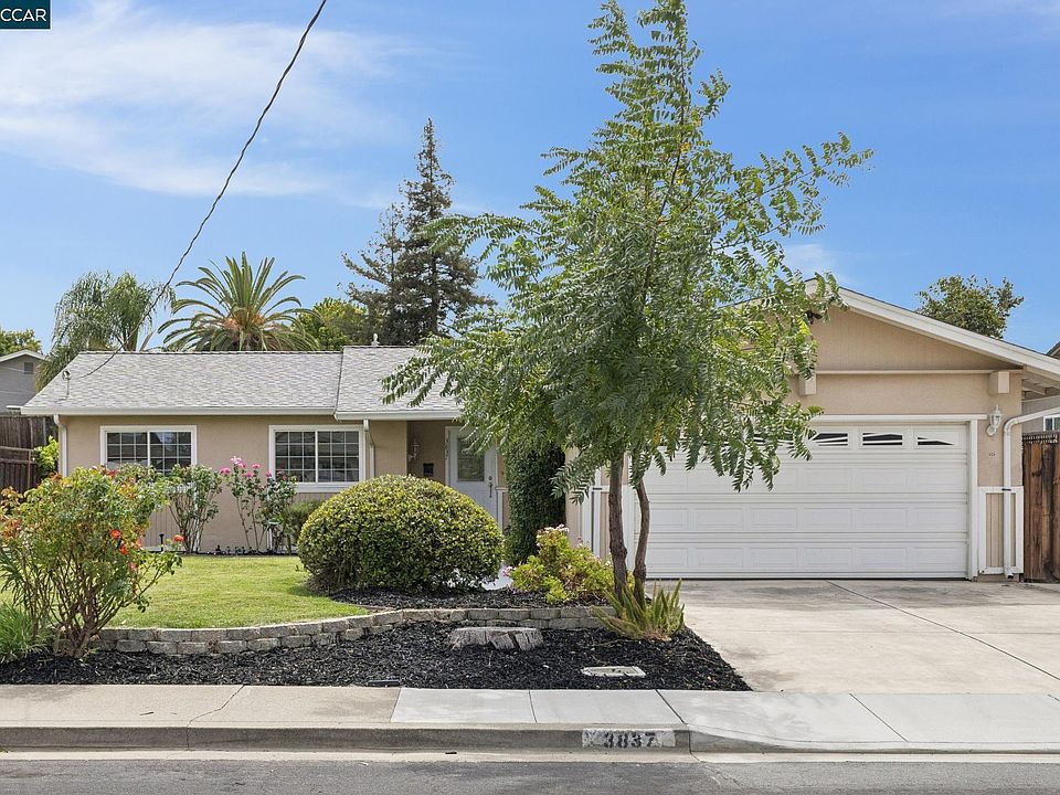 1st image of 3837 Bayview Cir