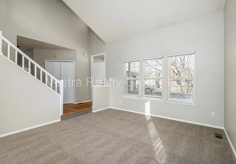 5193 S Liverpool Way — Photo 5