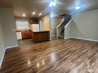 496 Wilkes Dr, Eugene, OR 97404