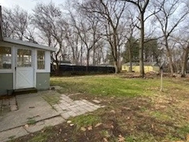 55363 Lexington Ave — Photo 18