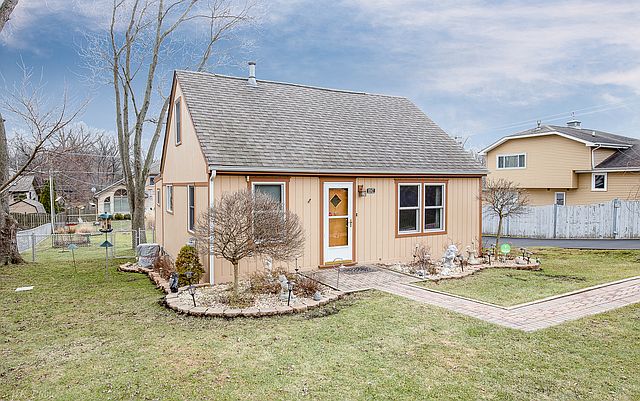 1st image of 8947 W 98th Pl