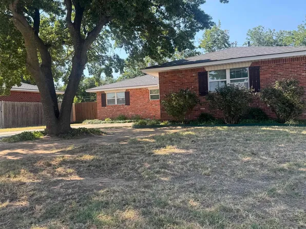 2210 W Chisholm Dr, Duncan, OK 73533