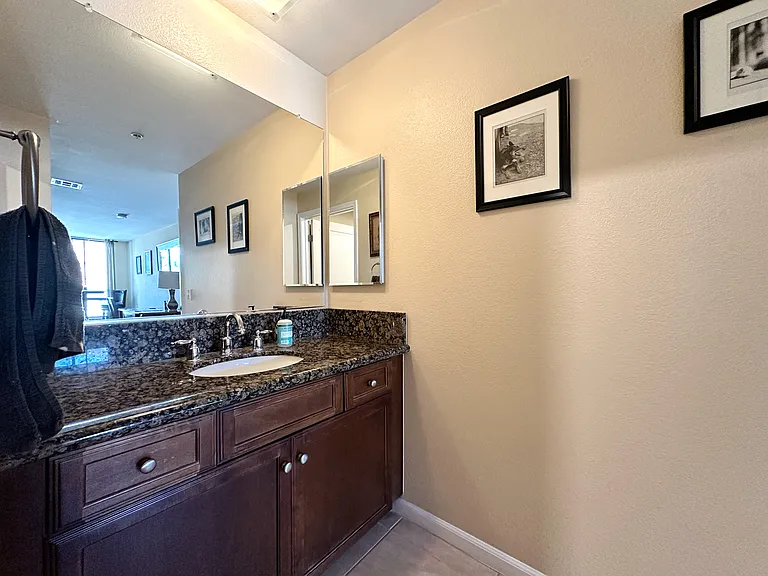 7320 Hawthorn Ave #205 — Photo 13