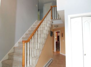 4 Dolly Dr, Worcester, MA 01604