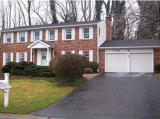 140 Selborne Chase, Fairport, NY