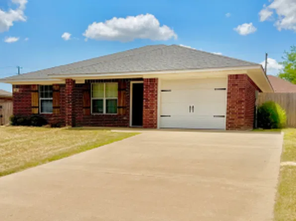 209 Shelly, Lindale, TX 75771