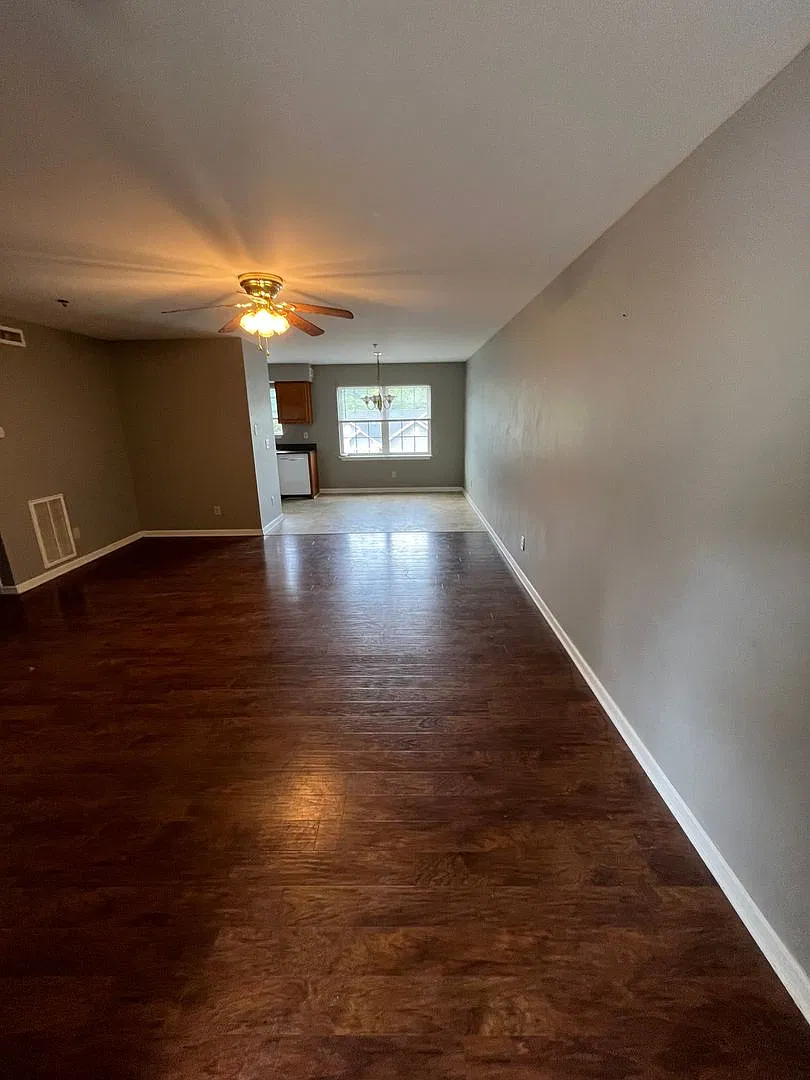 337 Academy Street — Photo 4