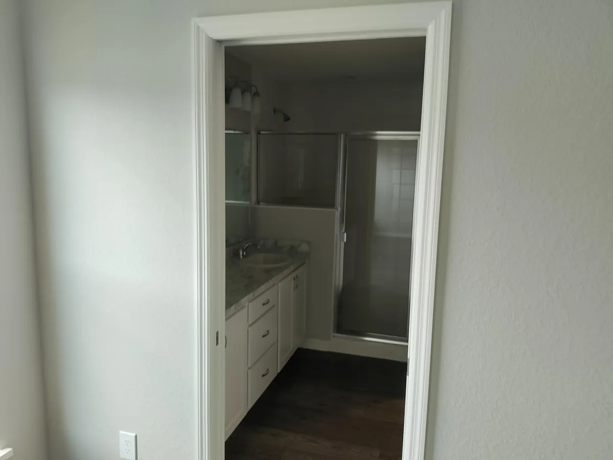 Building Photo - 368 Cascara Ln
