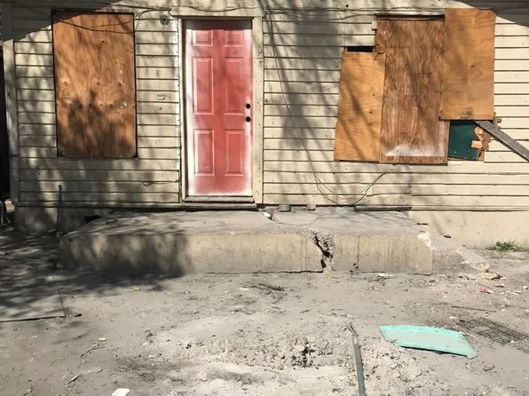 2017 Lyons Street, San Antonio, TX 78207