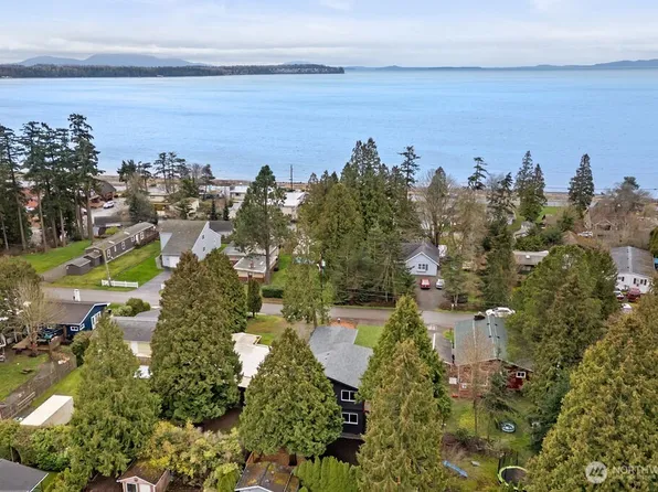 4968 Morgan Drive, Blaine, WA 98230