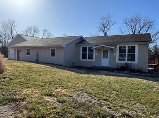 8494 High St, Cedar Hill, MO 63016