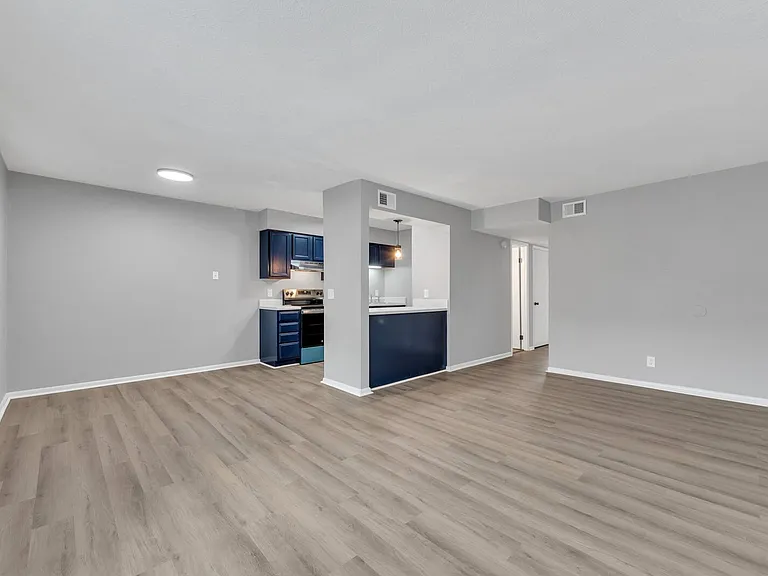 1535 Johnstons Rd — Photo 11