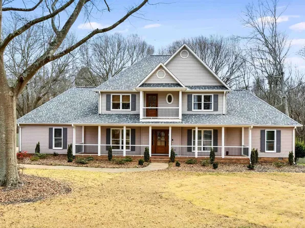 303 Woodbridge Way, Simpsonville, SC 29681