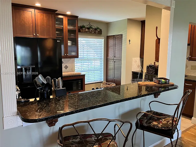 18349 SE Wood Haven Ln #A — Photo 2