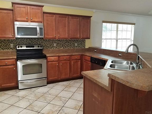 5th image of 8914 Fullham Ct