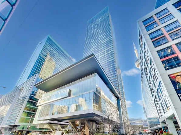 183 Wellington St W, Toronto, ON