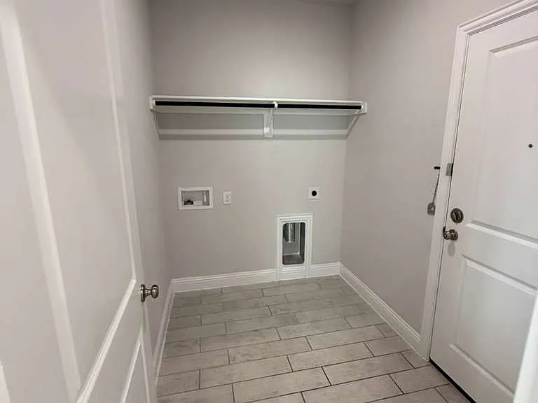 517 Lana Dr — Photo 25