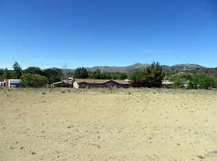 16972 W Rich Hill Rd, Peeples Valley, AZ 86332