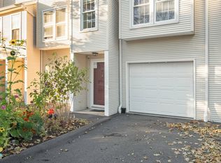 Countrywood Hills, Waterbury, CT 06705