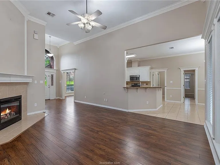 305 Stoney Hills Ct — Photo 8