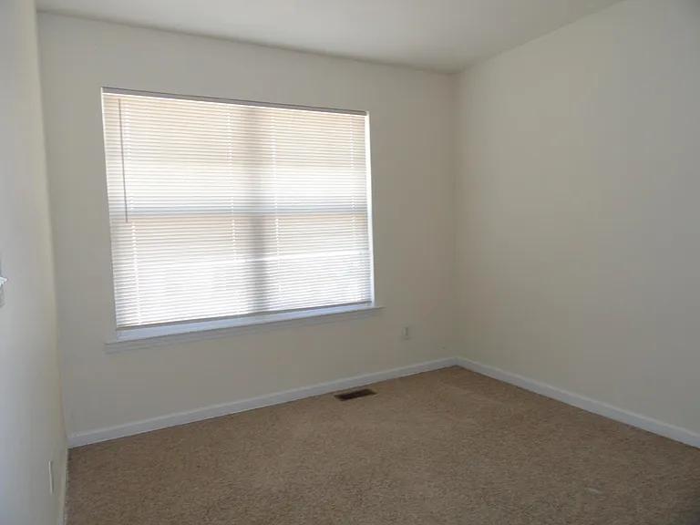 1532 Haywards Heath Ln — Photo 20