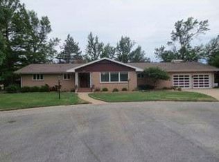 135 N Crestview Ct, Cheney, KS 67025