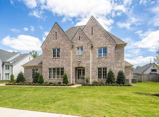 3650 Silver Laurel Dr, Germantown, TN 38138