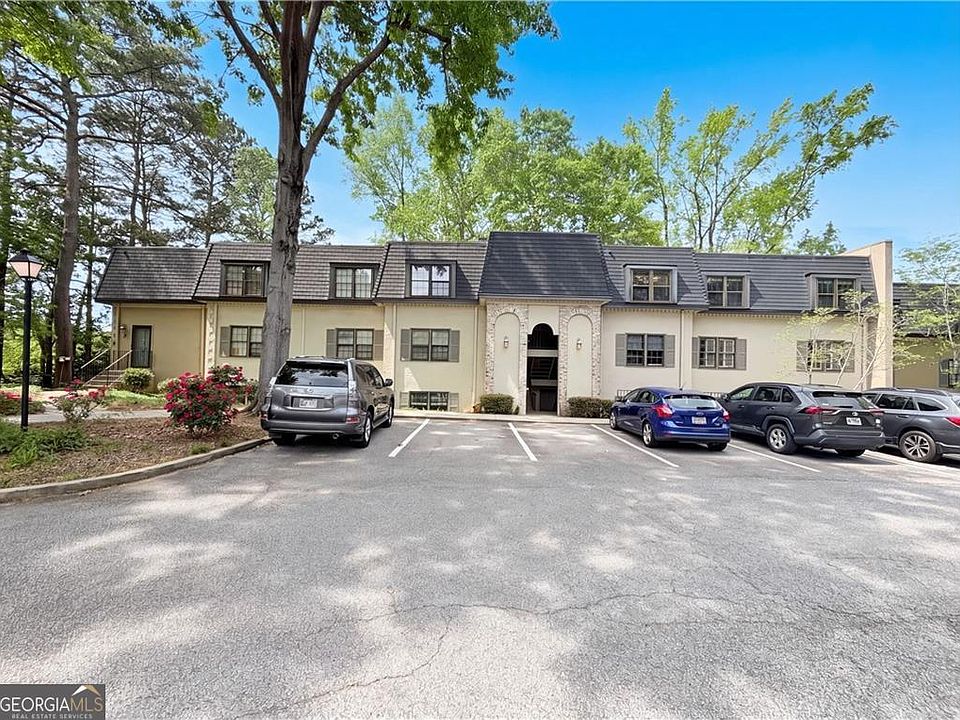 1st image of 27 Chaumont Sq NW
