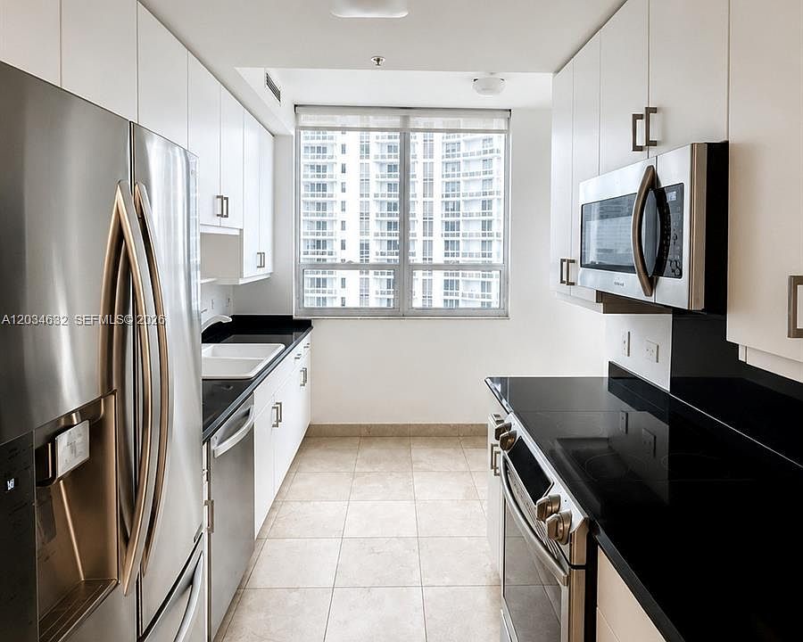 1st image of 801 Brickell Key Blvd APT 1710
