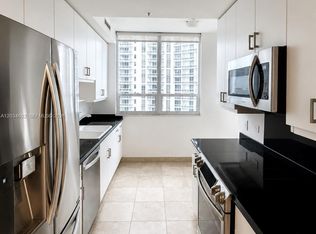 801 Brickell Key Blvd APT 1710, Miami, FL 33131