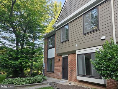 5973 Valerian Ln, Rockville, MD, 20852