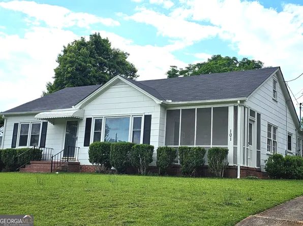 101 Springdale Dr, Thomaston, GA 30286