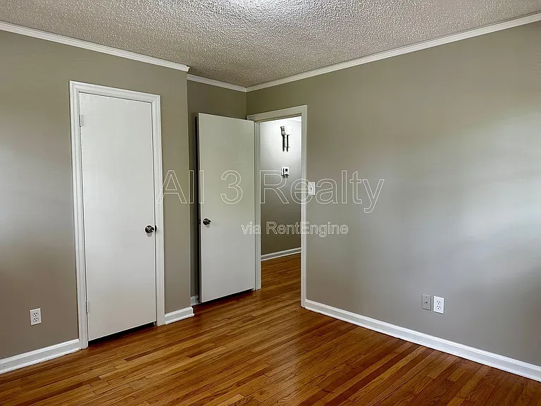 1009 Rosedale Dr — Photo 29