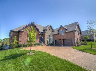364 Raintree Dr, Hendersonville, TN 37075