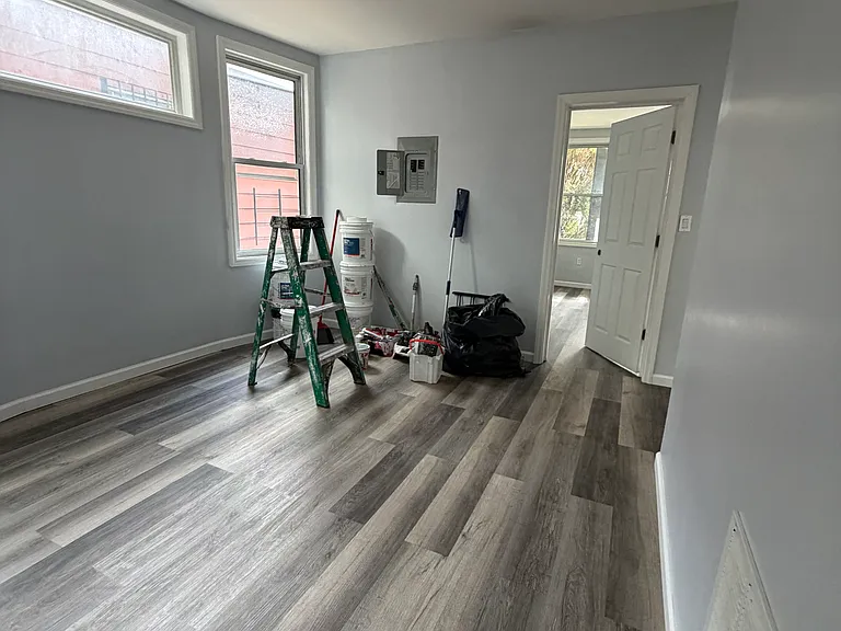 137 N Burgher Ave #1 — Photo 4