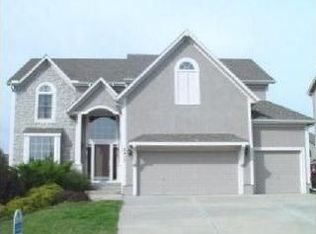 8412 Harbinger St, Lenexa, KS 66219