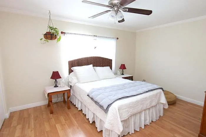 5160 E Waltann Ln — Photo 8