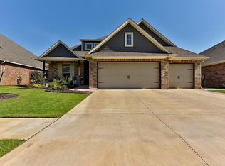 10409 SW 23rd St, Yukon, OK 73099