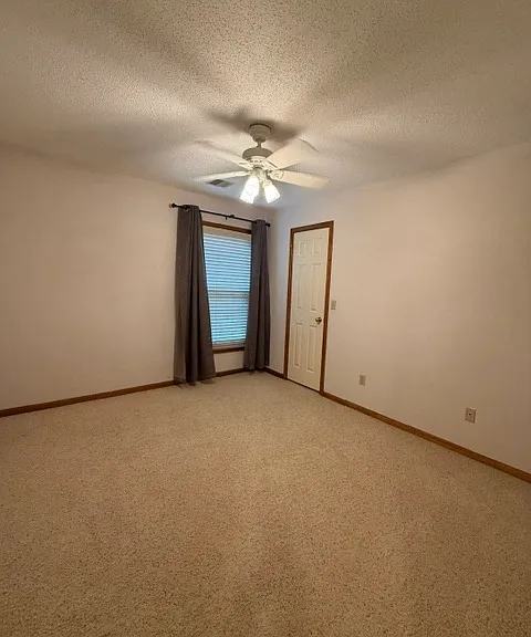 13115 Kessler St — Photo 32