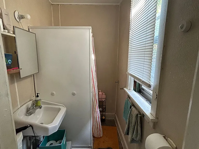 217 N Livingston St — Photo 13