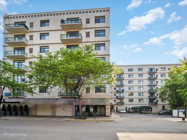 680 N Green St APT 703, Chicago, IL 60642