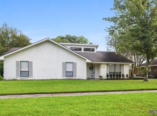 8777 Sharlane Dr, Baton Rouge, LA 70809