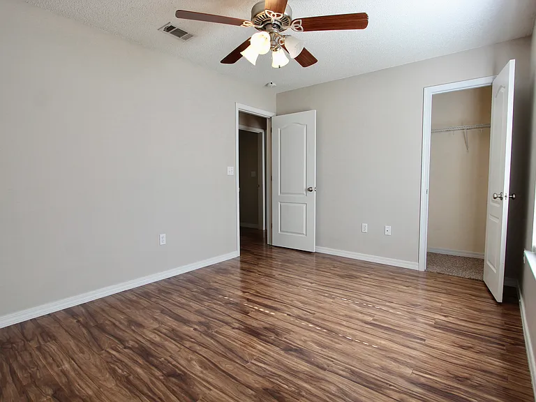 3151 Forrest Ave — Photo 11