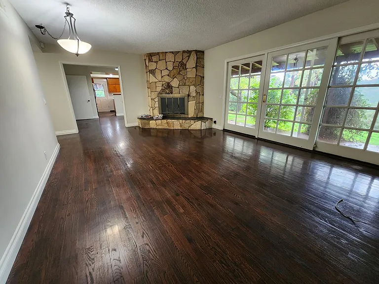 4131 Aralia Rd — Photo 3