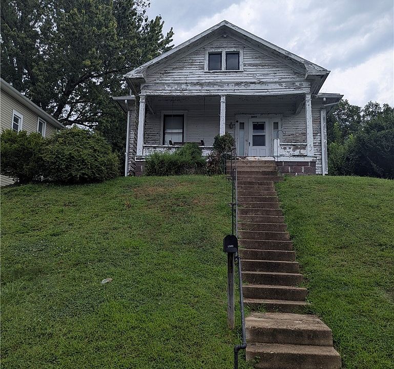 1st image of 1903 Stewart Ave