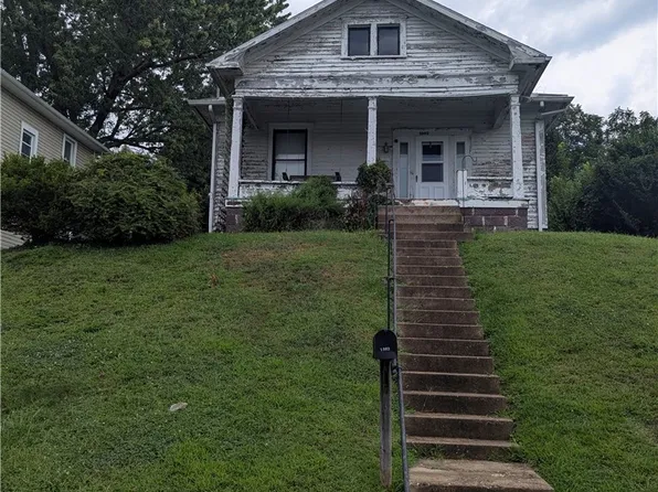 1903 Stewart Ave, Cambridge, OH 43725