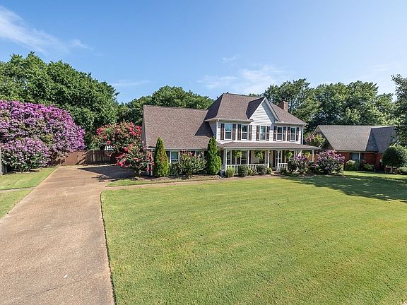 4th image of this home